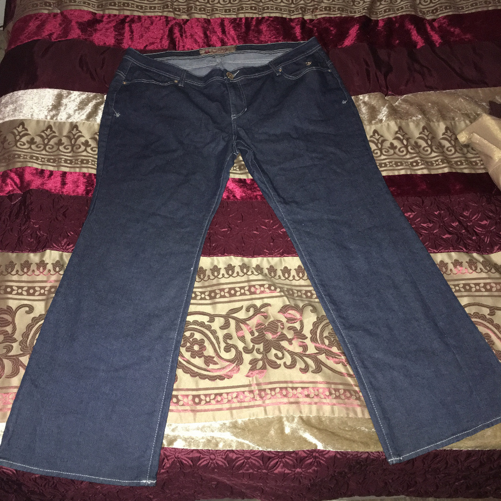 Apple Bottom Jeans